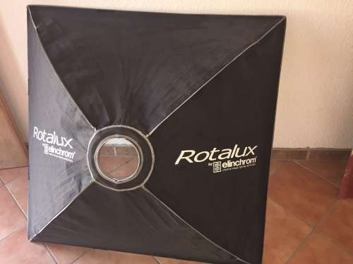 Elinchrom Rotalux Soft box with double diffusion panels 100 x 100cm.