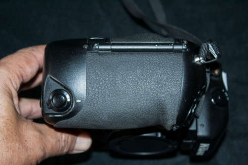 Nikon F5 Pro Slr in good condition.