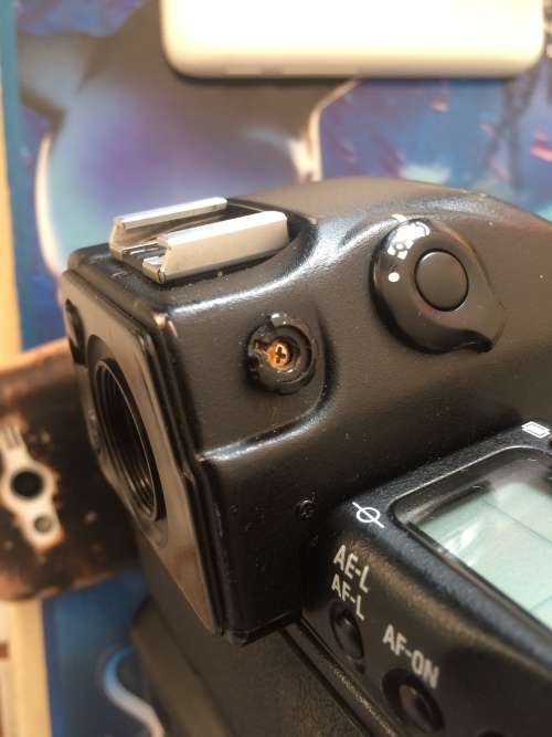 Nikon F5 Pro Slr in good condition.