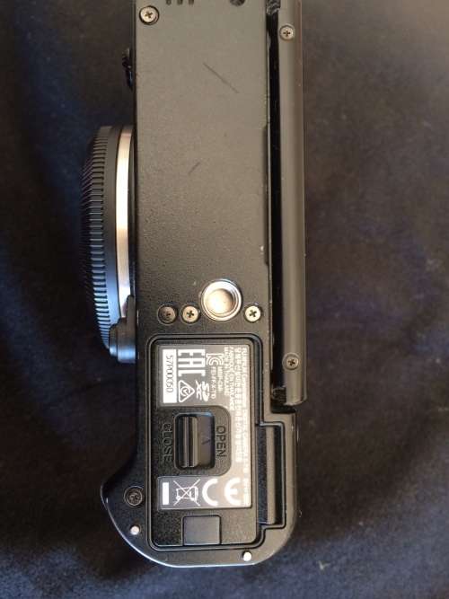 Late listing*** Fujifilm XT-10 mirrorless camera in very good condition, body only.