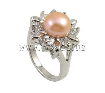 ***EXQUISITE*** 925 STERLING SILVER RING WITH A FRESH WATER PEARL - SIZE 7
