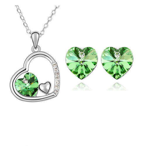 WHITE GOLD PLATED AUSTRALIAN CRYSTAL HEART SHAPE NECKLACE AND EAR RING SET