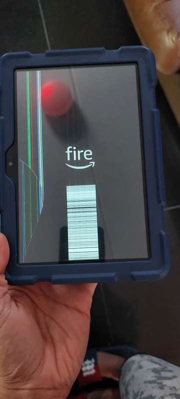 Amazon Fire HD 8 Tablet with cover - Please read