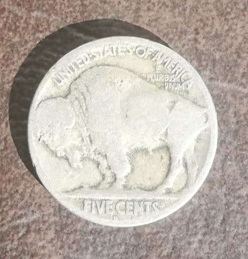 USA, 5 Cents (Buffalo), 1927 D