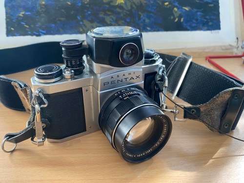 Asahi Pentax SV 35mm SLR Film Camera Super-Takumar 1:1.8/55 Lens and extra Lens, flash and extenders