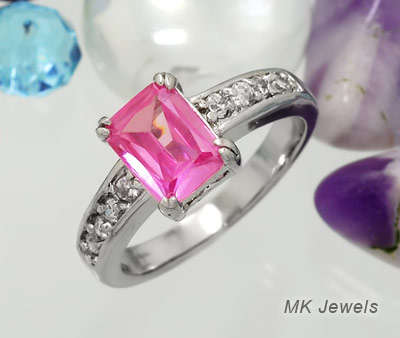 GORGEOUS!!! Simulated Pink Sapphire & diamond Ring - Size 6