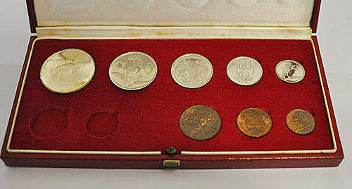 1977 Long proof set, Excellent toning. No gold