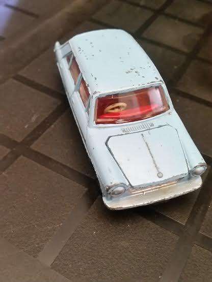 Dinky Morris 1100