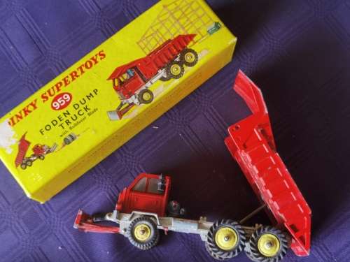 Dinky Foden Dump truck with bull dozer blade Original box