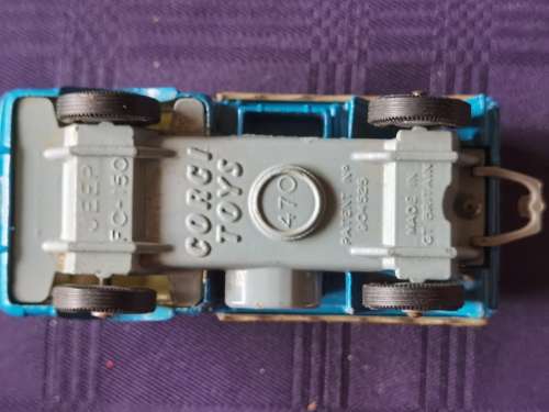 Corgi Jeep FC 50 no 470 model in excellent original condition with canopy. Not Dinky.