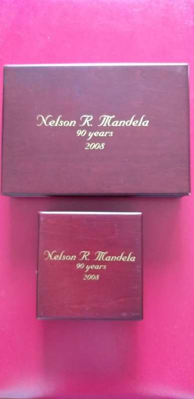 2x Nelson R. Mandela 90 years 2008 empty proof coin boxes.