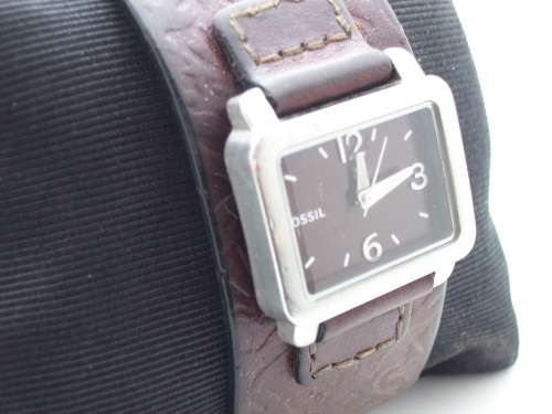 Fossil Ladies time piece. Unique wrist watch. Working condition.