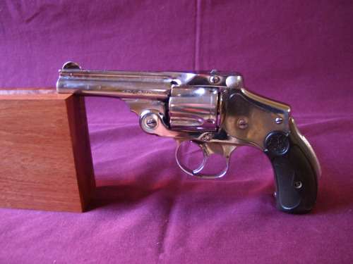 DEACTIVATED!! Vintage Smith & Wesson .38 Spec Revolver, Safety Hammer-less. Circa 1887 to 1940.