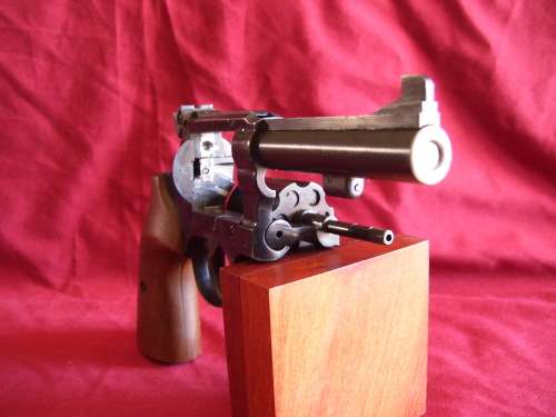 DEACTIVATED!!! RS Mod 77 Cal .32 SUW Long. Beautiful Collectors Revolver. Crazy R1 Start!!!