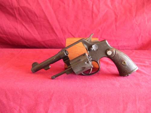 DEACTIVATED!!! Smith & Wesson .38 CTG. Beautiful Collectors Revolver. Crazy R1 Start!!!