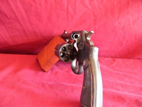 DEACTIVATED!!! Smith & Wesson .38 CTG. Beautiful Collectors Revolver. Crazy R1 Start!!!