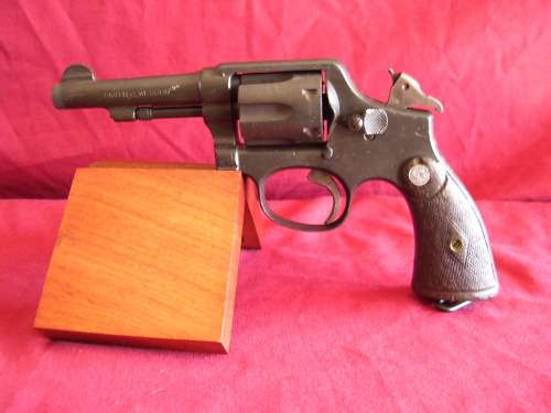 DEACTIVATED!!! Smith & Wesson .38 CTG. Beautiful Collectors Revolver. Crazy R1 Start!!!