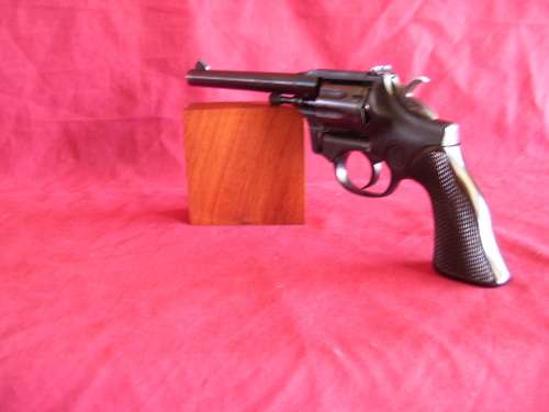 DEACTIVATED !!! HS .22LR ' SENTINEL Revolver .Beautiful And Unique Collectors Item. Crazy R1 Start!!