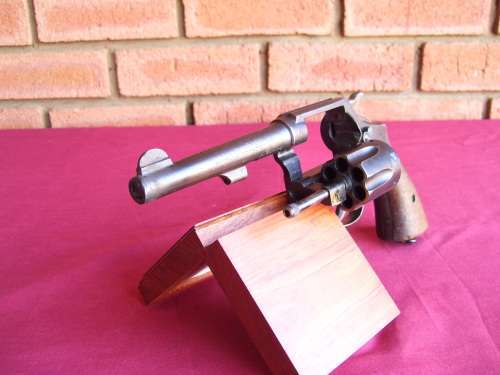 DEACTIVATED!!! Smit & Wesson cal .38. Beautiful Colectors piece. NO LICENSE REQUIRED! CRAZY R1 START