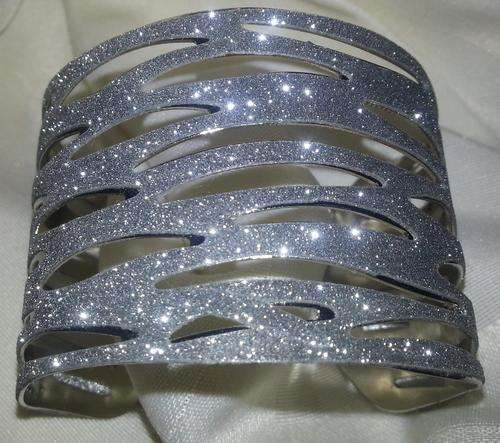 STUNNING FASHION BRACELET