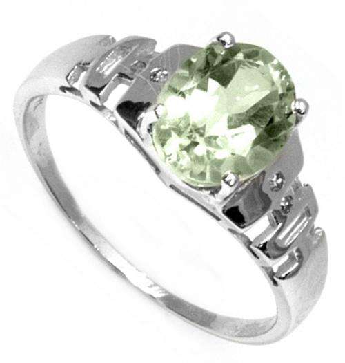 BEAUTIFUL 9KT WHITE GOLD GENUINE GREEN AMETHYST AND DIAMOND RING