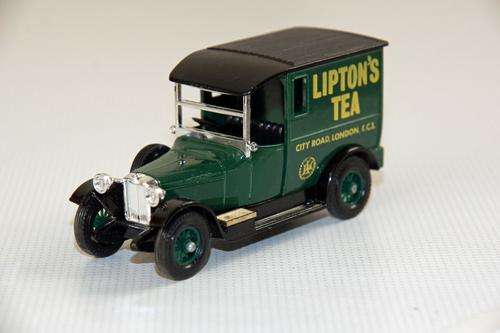 MATCHBOX YESTERYEAR Y-5 TALBOT VAN "LIPTON'S TEA" (CITY ROAD)