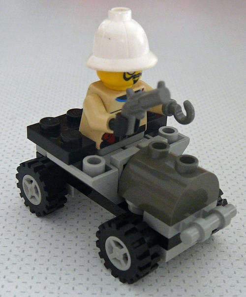 LEGO ADVENTURERS - DESERT- 2541 - ADVENTURER'S BUGGY - CLOSING DOWN SALE!