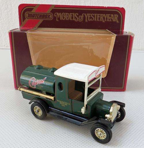 BOXED MATCHBOX YESTERYEAR Y-3 FORD MODEL "T" TANKER CASTROL - CHROME WINDSCREEN
