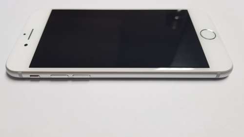 iPhone 8