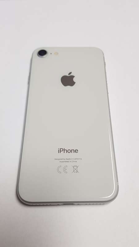 iPhone 8