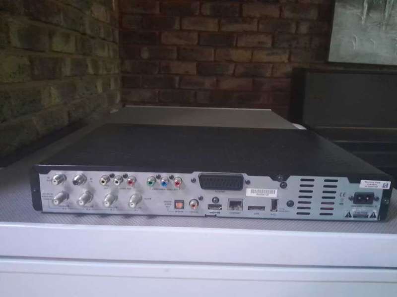 DSTV HD PVR - Original 4 tuner Pace model - Offers Welcome