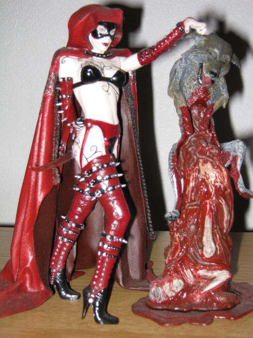 TWISTED LITTLE RED RIDINGHOOD