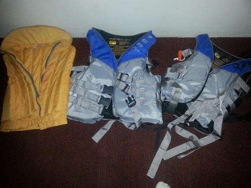 ***3X LIFE JACKETS, SABS APPROVED, STARTING @R1, NO RESERVE***