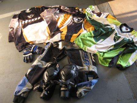 ******BULK LOT OF MOTORCROSS KIT, DONT MISS THIS BARGAIN*****
