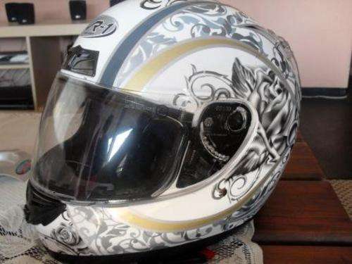 ****VR 1 FULL FACE HELMET, EXCELLENT CONDITION, SIZE SMALL***