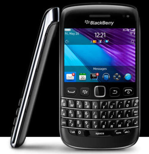 BLACKBERRY BOLD 9790 like new! with accessories!