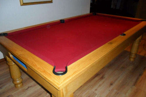*GREAT BARGAIN* OAK POOL TABLE **REDUCED PRICE** MUST GO
