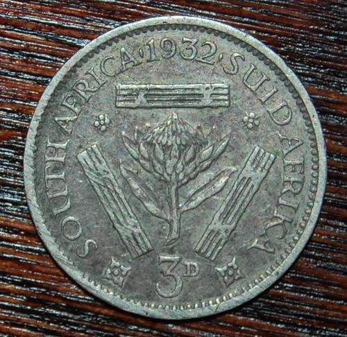 !!! 1932 Three Pence (Tickey) !!!