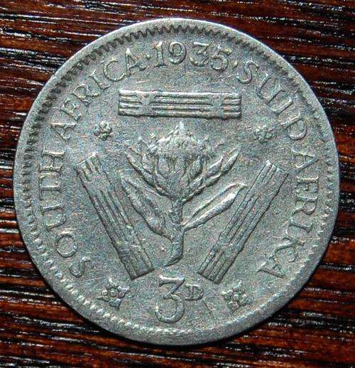 !!! 1935 Three Pence (Tickey) !!!