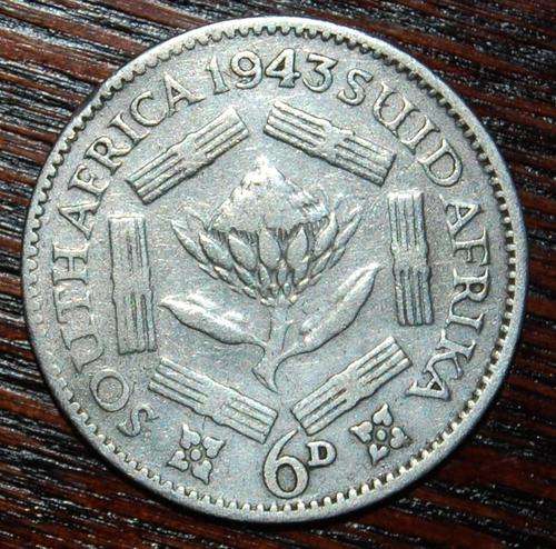 !!! 1943 Six Pence !!!