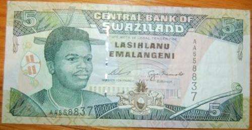!!! SWAZILAND 5 EMALANGENI Rare AA Prefix Note in used Condition !!!