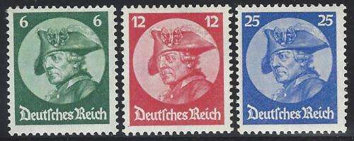 Germany 1933 mint set of 3. SG 490/2. CV R 1,470. See below.