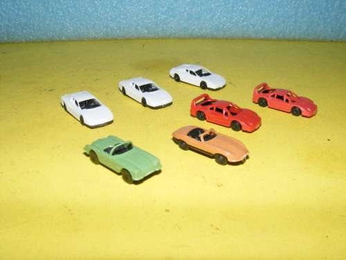N-Gauge Cars.