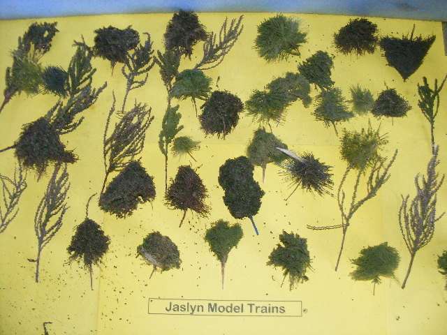 HO Job Lot Trees