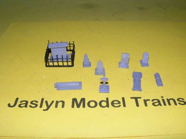 Hornby OO Gravestones.