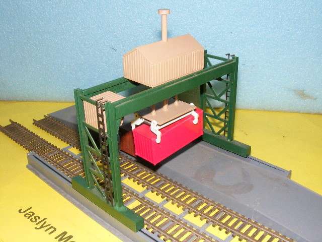HO Container Crane