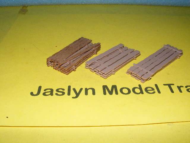 HO Wood Load.