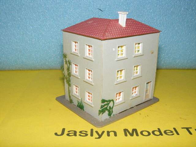HO Block of Flats