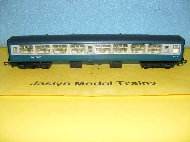 Tri-ang OO Intercity Passenger Coach.