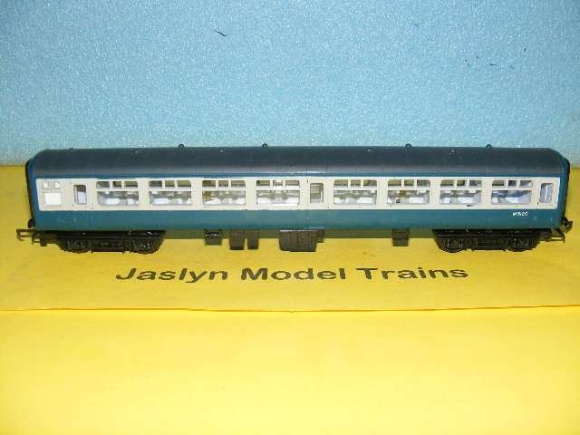 Tri-ang OO Intercity Passenger Coach.